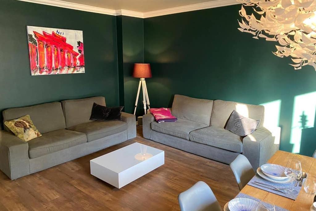 Foerdestyle, Stilvolle Wohnung In Zentraler Lage Kiel Extérieur photo